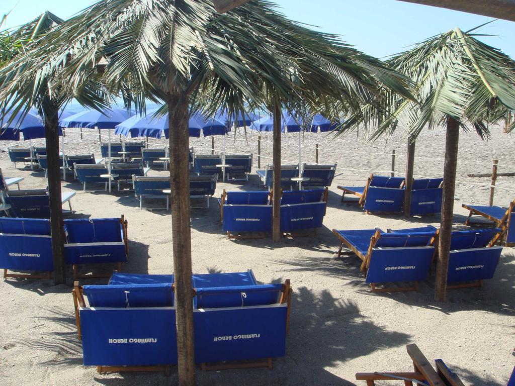 לטויאני Case Borgo Vacanze מראה חיצוני תמונה